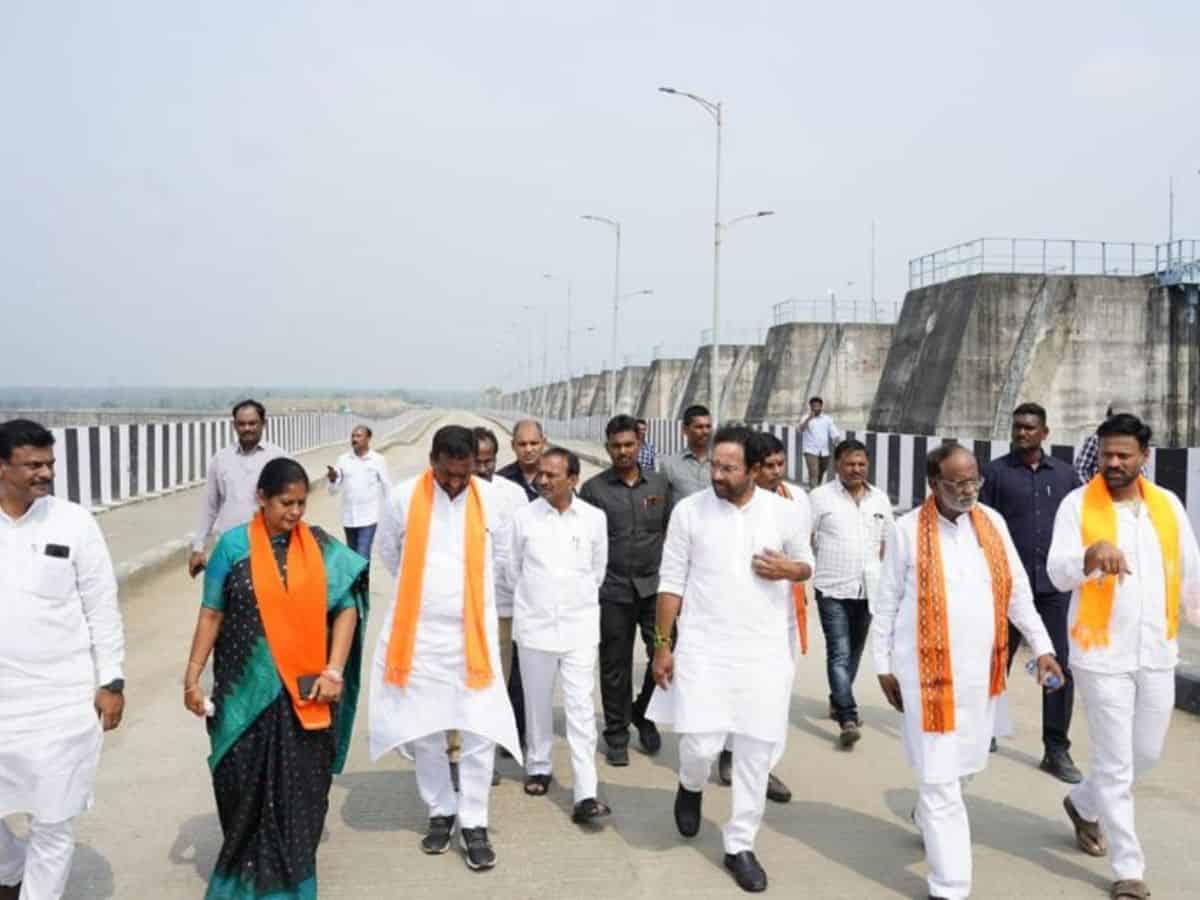 Telangana: BJP leaders inspect Medigadda, demands CBI probe