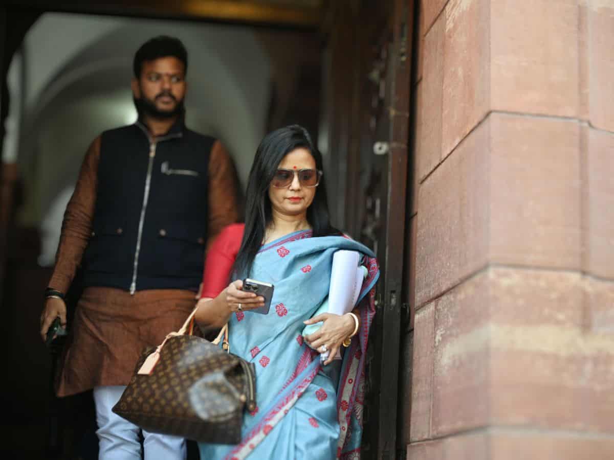 Ethics Committee recommends expulsion of Mahua Moitra from Parliament