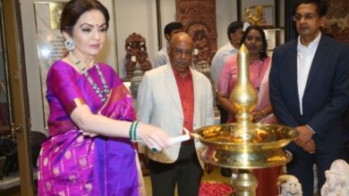 Nita Ambani inaugurating the first Swadesh store by Reliance Retail.