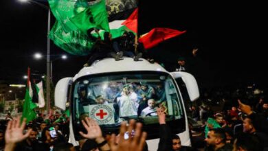 Israel releases third group of 39 Palestinians as Hamas frees 17 hostages