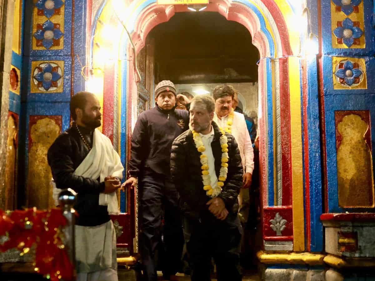 Rahul Gandhi in Kedarnath temple.