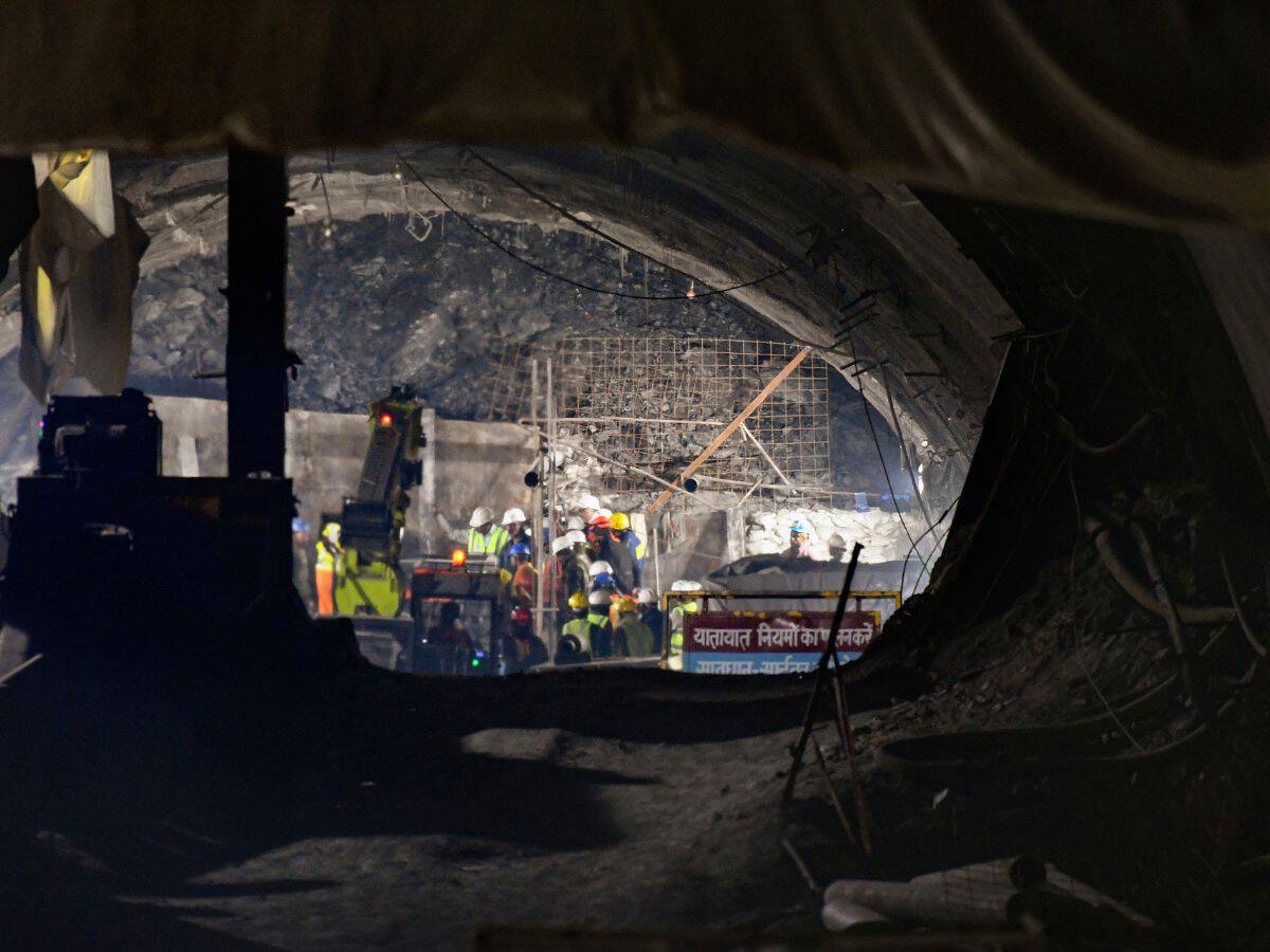 Drilling at Silkyara tunnel on hold for another day, 41 trapped workers await rescue