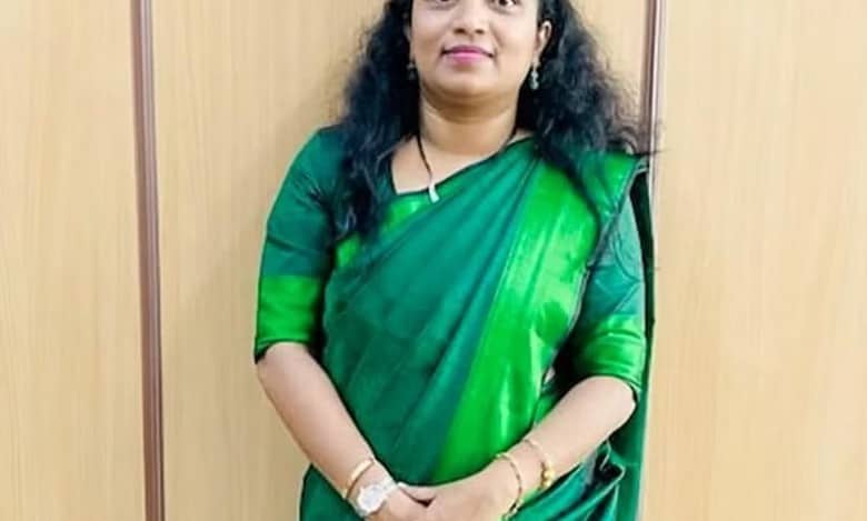 Pratima Karnataka government officer