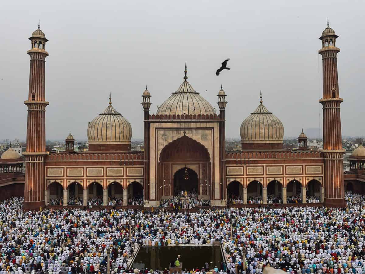 Delhi mosque