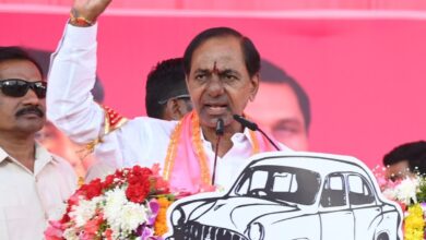 KCR to go on bus yatra from April 22 to May 10