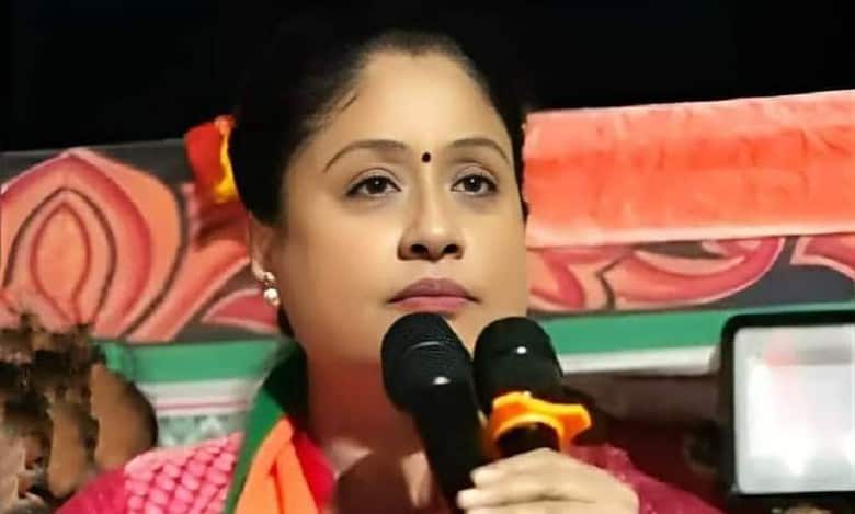 Day after joining Congress, actor Vijayashanthi appointed Telangana poll coordinator