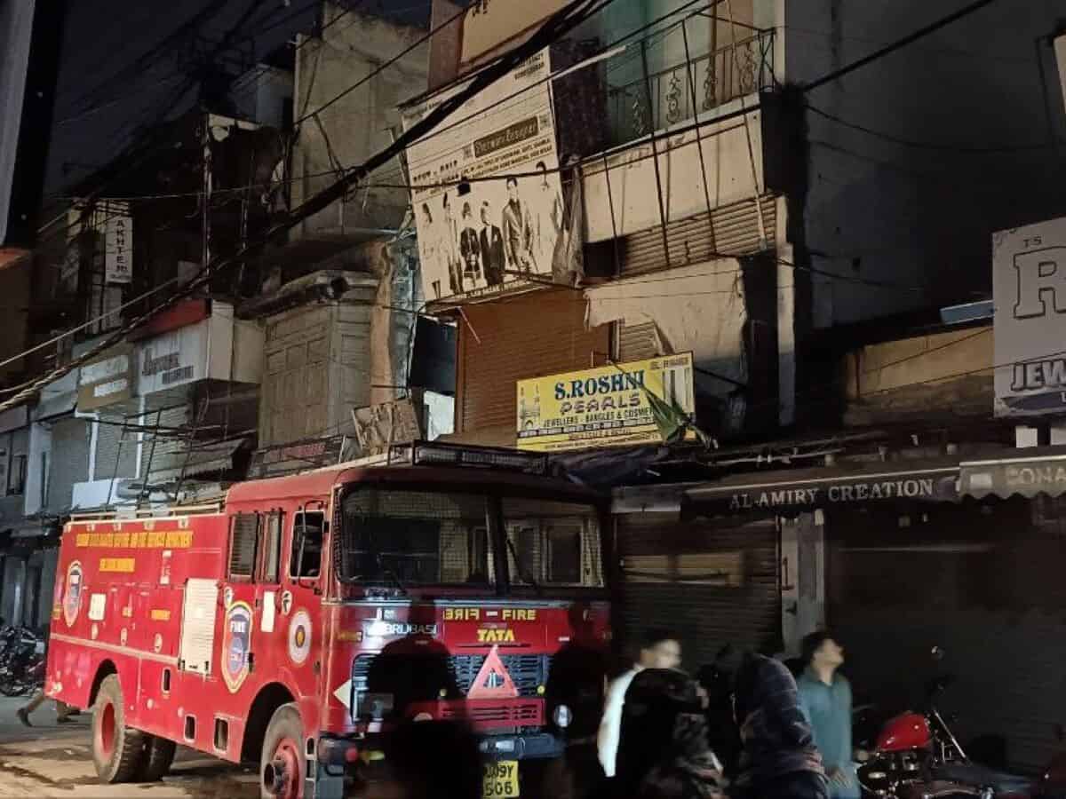 Fire at Laad Bazaar in Hyderabad