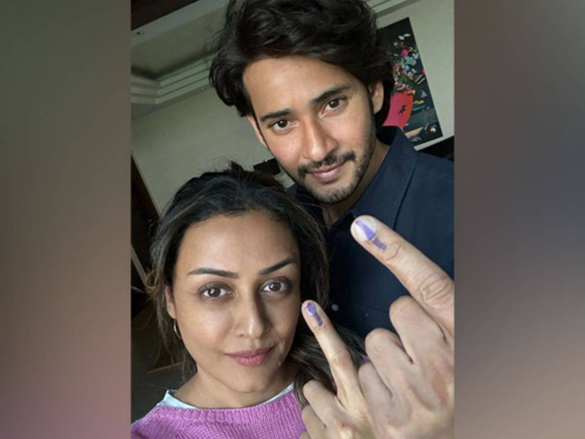 Telangana Assembly Polls: Mahesh Babu casts his vote in Hyderabad