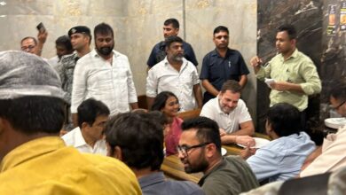 Rahul Gandhi at restaurant in Hyderabad