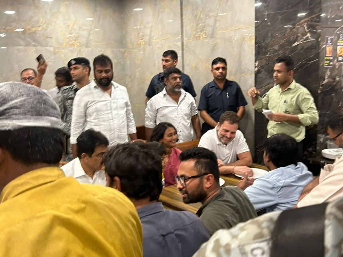 Rahul Gandhi at restaurant in Hyderabad