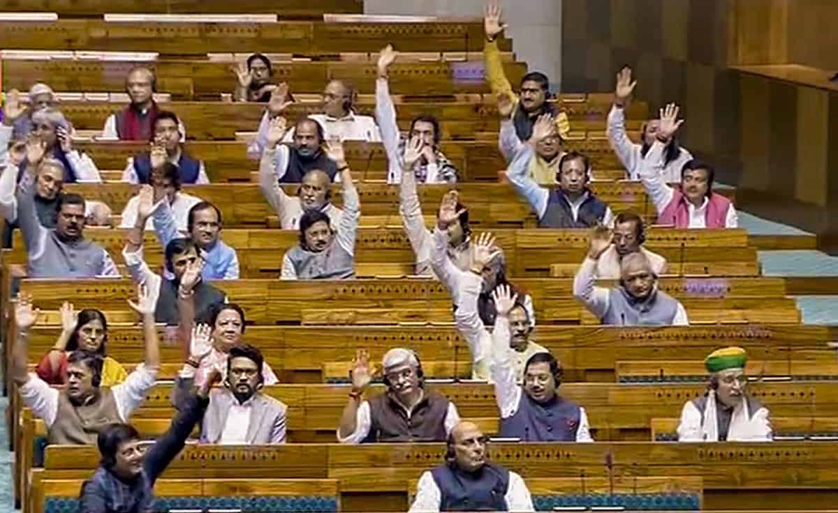 Last session of 17th Lok Sabha concludes