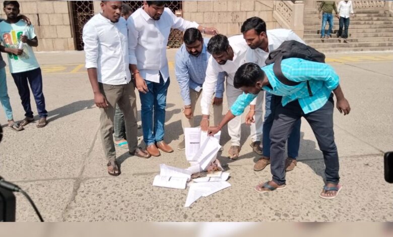 ‘KTR misleading unemployed youth’: Hyderabad Congress leader holds rally