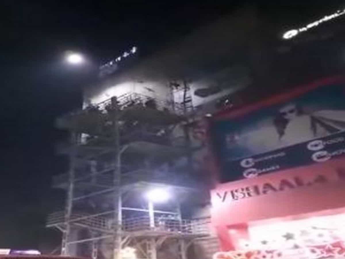 Fire breaks out at commercial complex in Madurai
