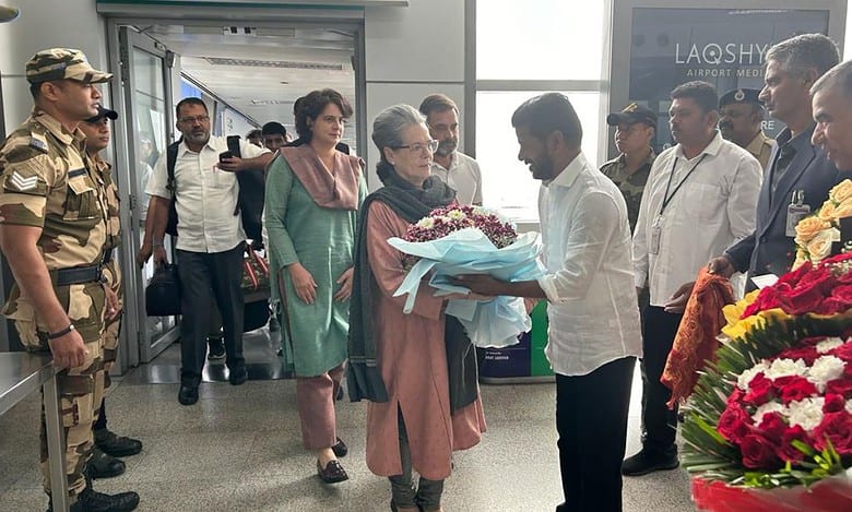 Sonia, Rahul, Priyanka reach Hyderabad for Revanth Reddy’s swearing-in