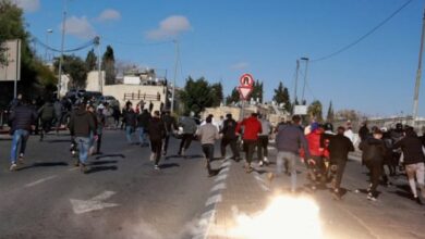 Israeli forces assault worshippers, prevent them from praying at Al-Aqsa Mosque