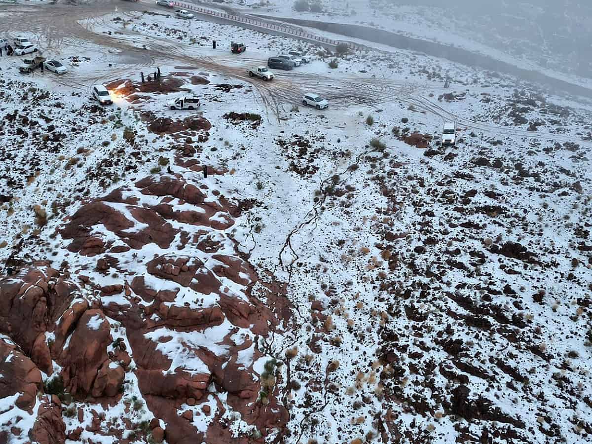 Watch: Snow falls at Jabal Al-Lawz in Saudi Arabia