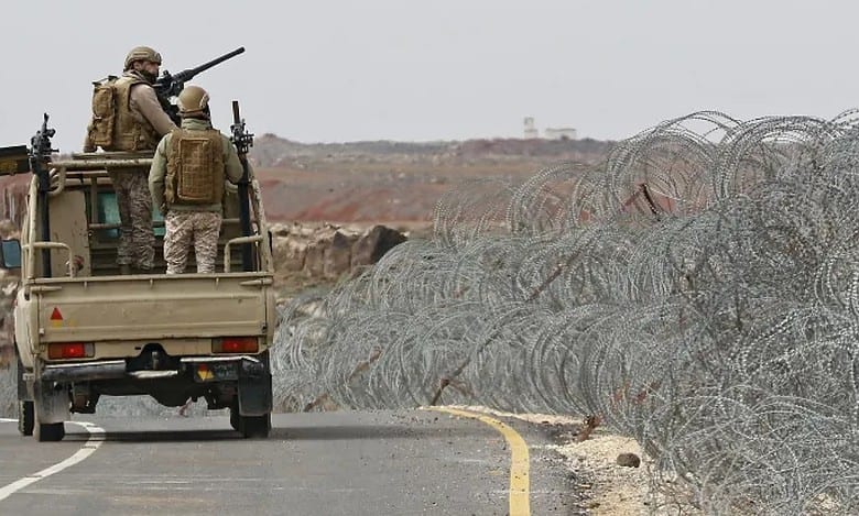 Jordanian army arrests nine drug smugglers on border with Syria