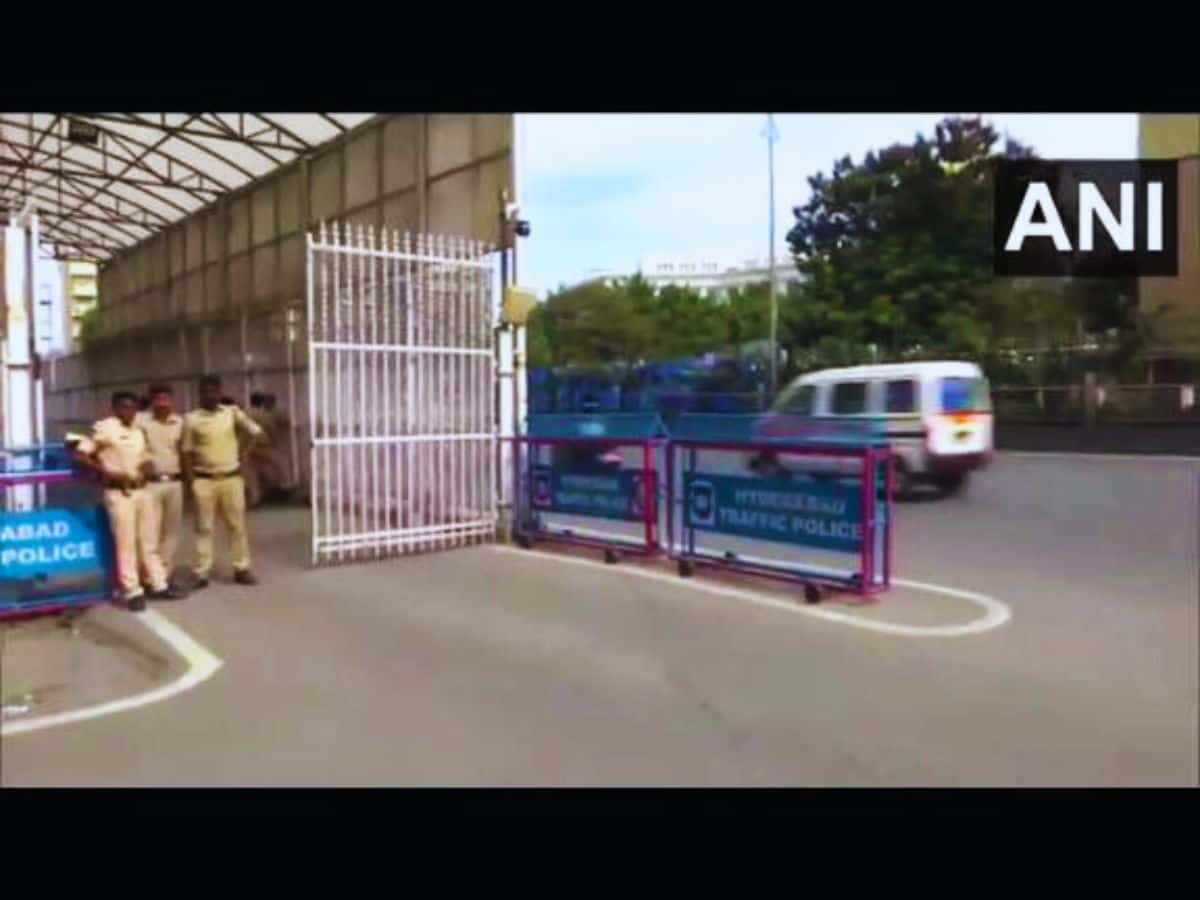 KCR's camp office deserted after BRS trails in Telangana polls