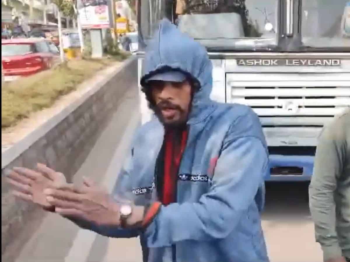 Watch: Telangana man protests, demanding 50% seats for men in TSRTC buses