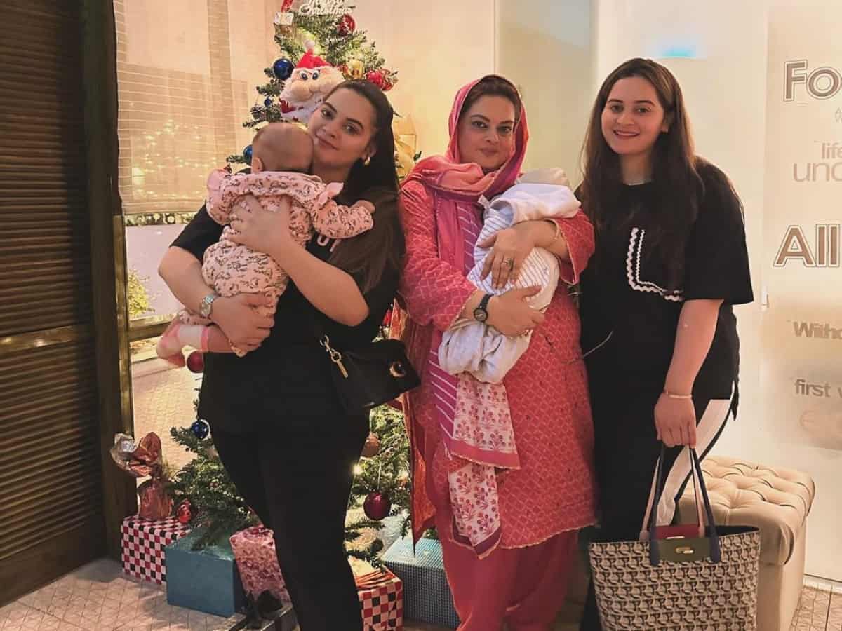 Pakistani actresses slammed for celebrating Christmas