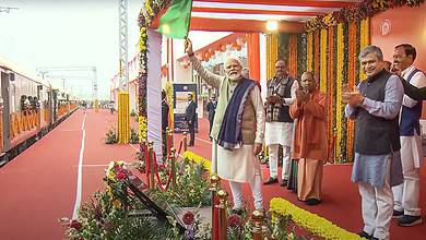 PM inaugurates airport, railway station in Ayodhya