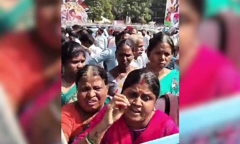 Hyderabad: Huge crowd turns up for ‘Praja Darbar’, many left disappointed
