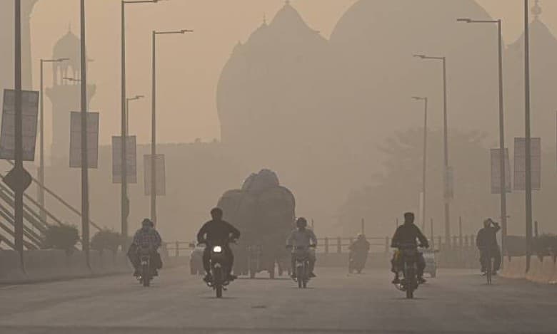 Pakistan's Lahore receives first artificial rain to combat smog