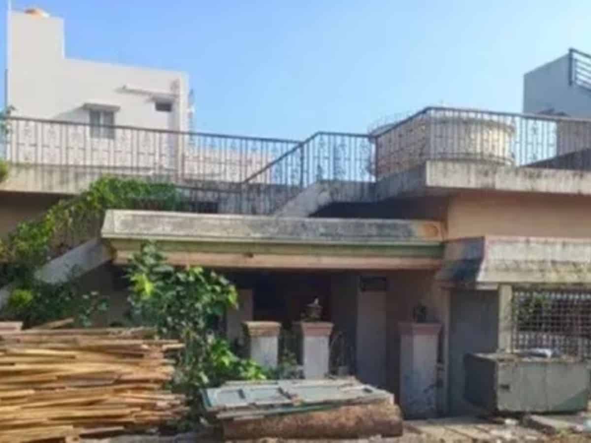 Karnataka: 5 skeletons of family members recovered from house