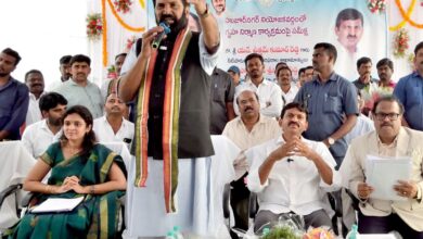 Telangana: Uttam accuses PM Modi, Amit Shah of smothering democracy