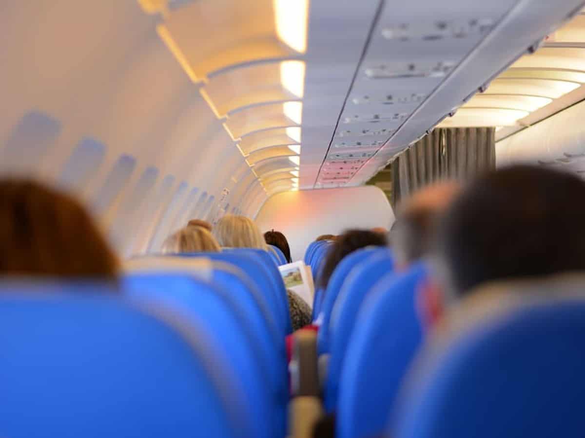 Man hailed for refusing to swap seats with pregnant woman in plane