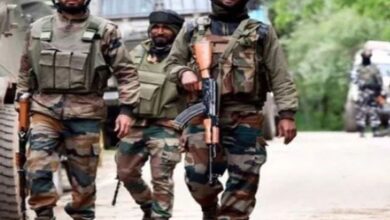Jammu-Kashmir: Militants attack army vehicles, 3 Jawans injured
