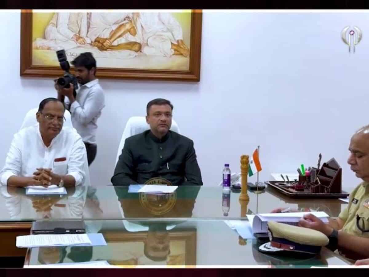 akbaruddin owaisi
