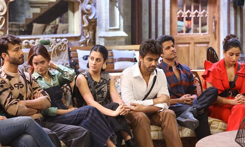 And the FIRST captain of Bigg Boss 17 is...