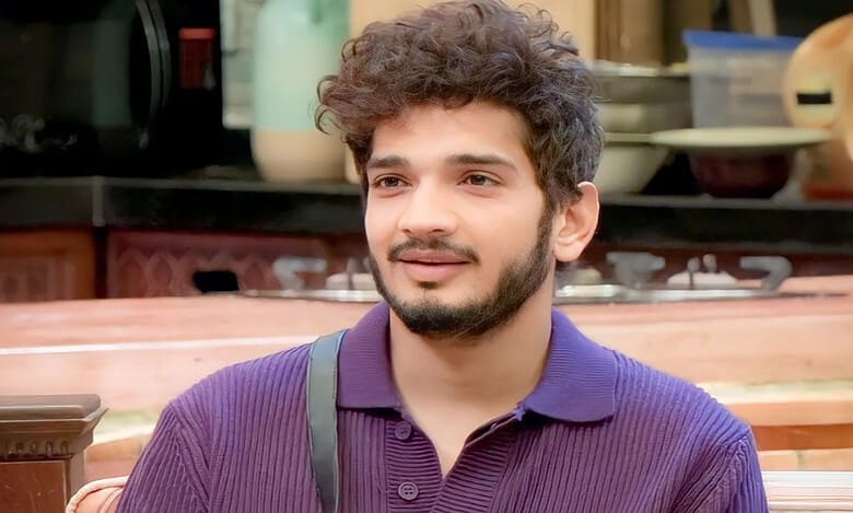 'My mother died by suicide because….': Munawar Faruqui on BB 17