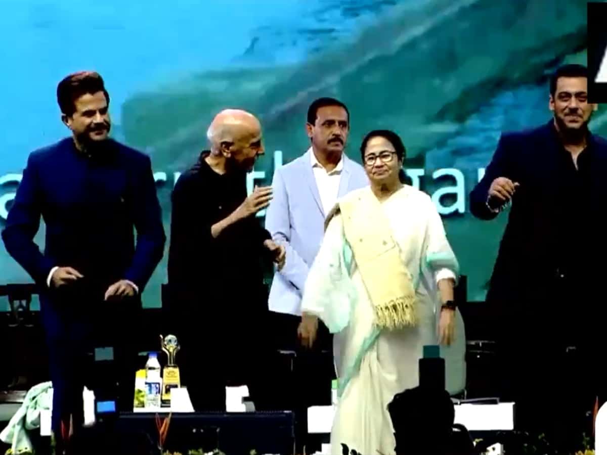 Watch: Salman Khan, Anil Kapoor dance with Mamata Banerjee