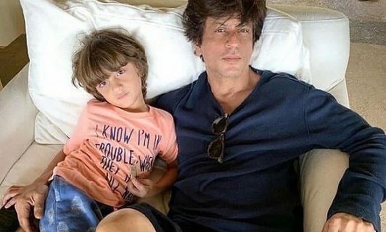 AbRam imitates dad SRK's signature pose at annual function