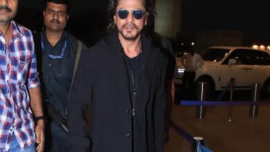 SRK spotted in luxurious Armani jacket at airport worth Rs...