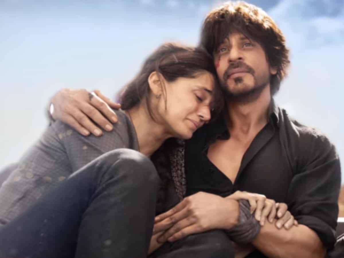 ‘Nikle The Kabhi Hum Ghar Se’: SRK releases Dunki Drop 3