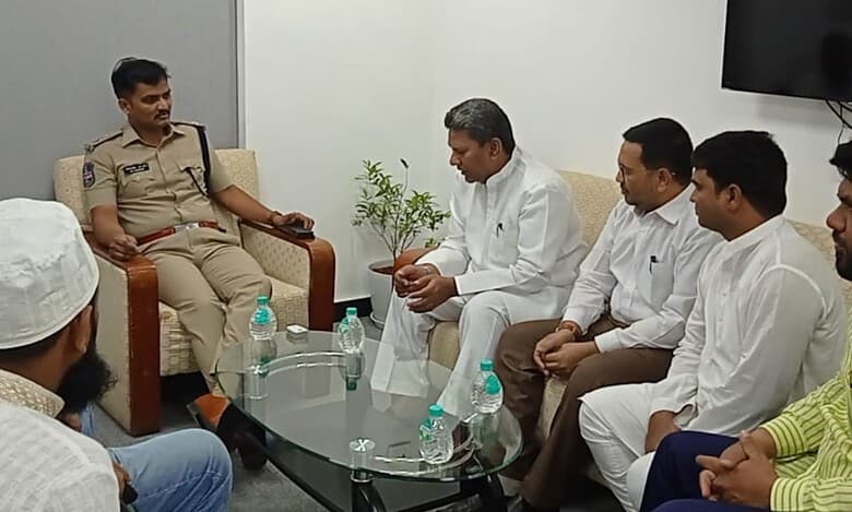 Hindutva mob attack in Sanga Reddy: AIMIM MLA demands action