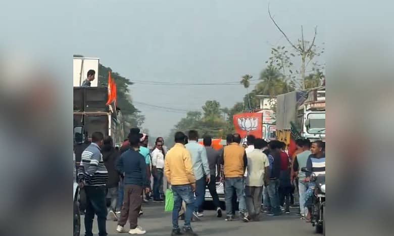 Nyay Yatra: Congress alleges attack on Ramesh's car, journos in Assam