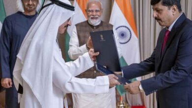 Dubai's DP world signs Rs 25,000 cr deals with Gujarat