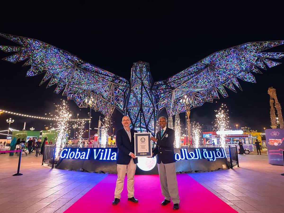 Watch: Dubai is now home to the world’s largest illuminated steel sculpture of a bird