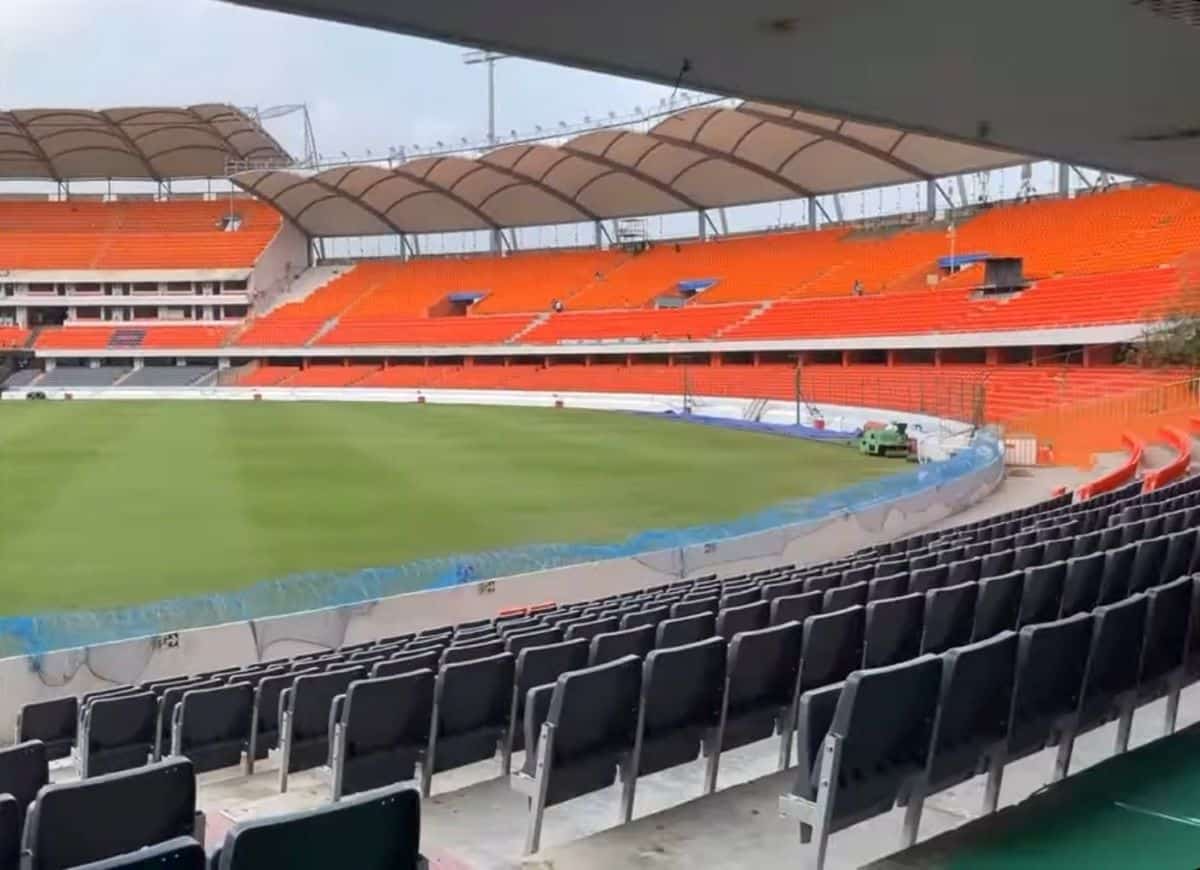 Hyderabad's Uppal Stadium decked up for India vs England test match