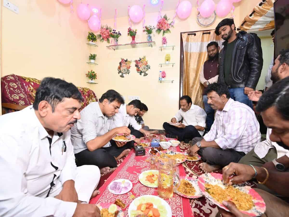 KTR visits bangle seller Ibrahim Khan’s home in Hyderabad