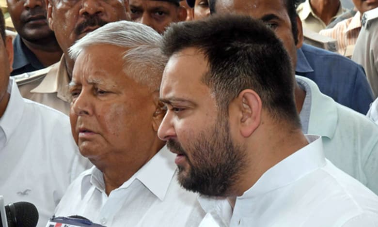 ED issues summons to Lalu, Tejashwi in land for job case