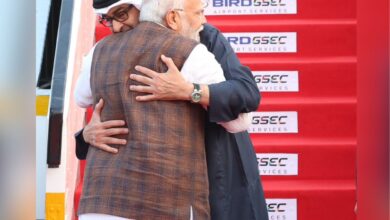 PM Modi and UAE President's roadshow begins in Ahmedabad