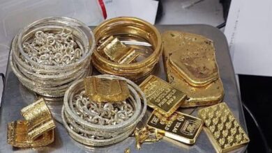 Delhi: Passengers from Saudi Arabia held for smuggling gold worth Rs 2.26 crore