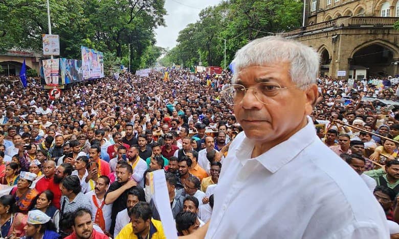 Maha Vikas Aghadi inducts Prakash Ambedkar-led VBA ahead of LS polls