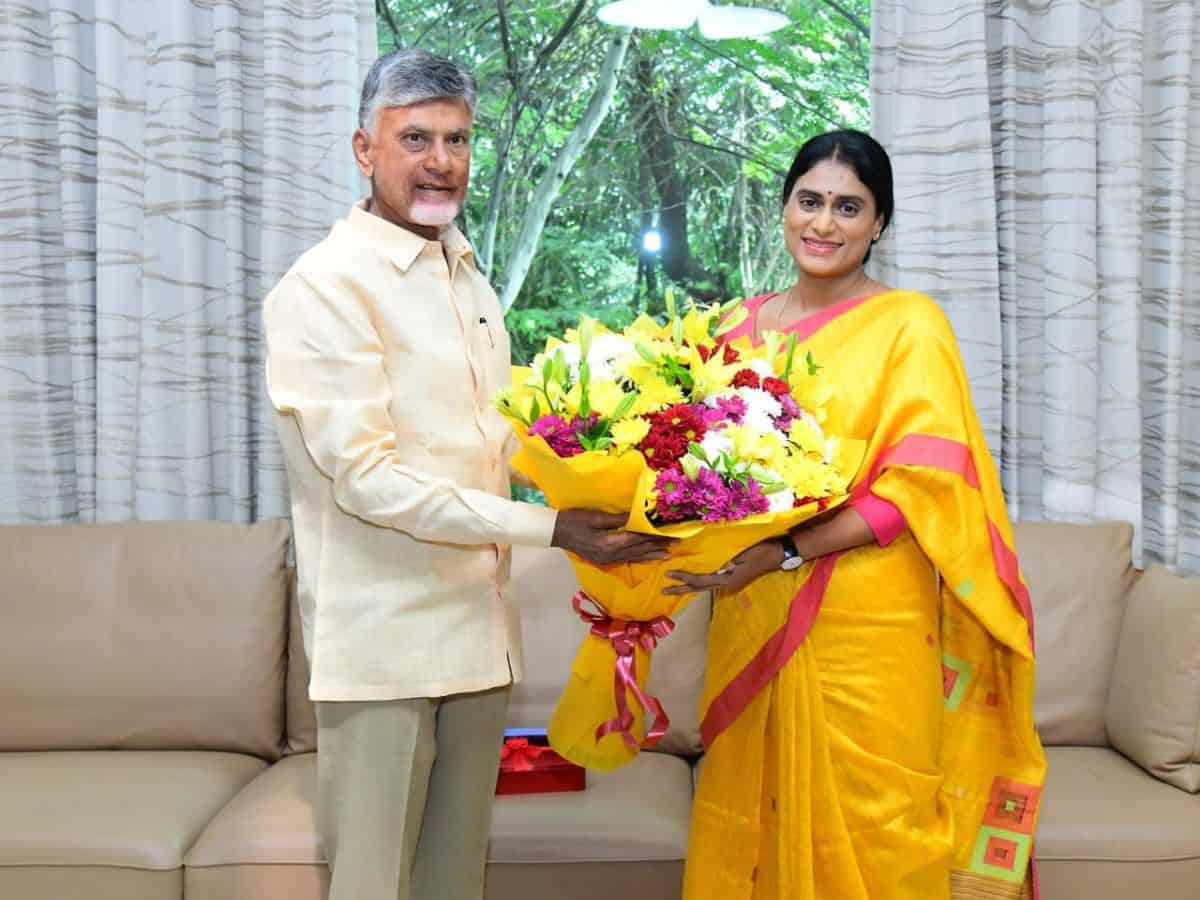 YS Sharmila meets Chandrababu to invite him for son’s wedding