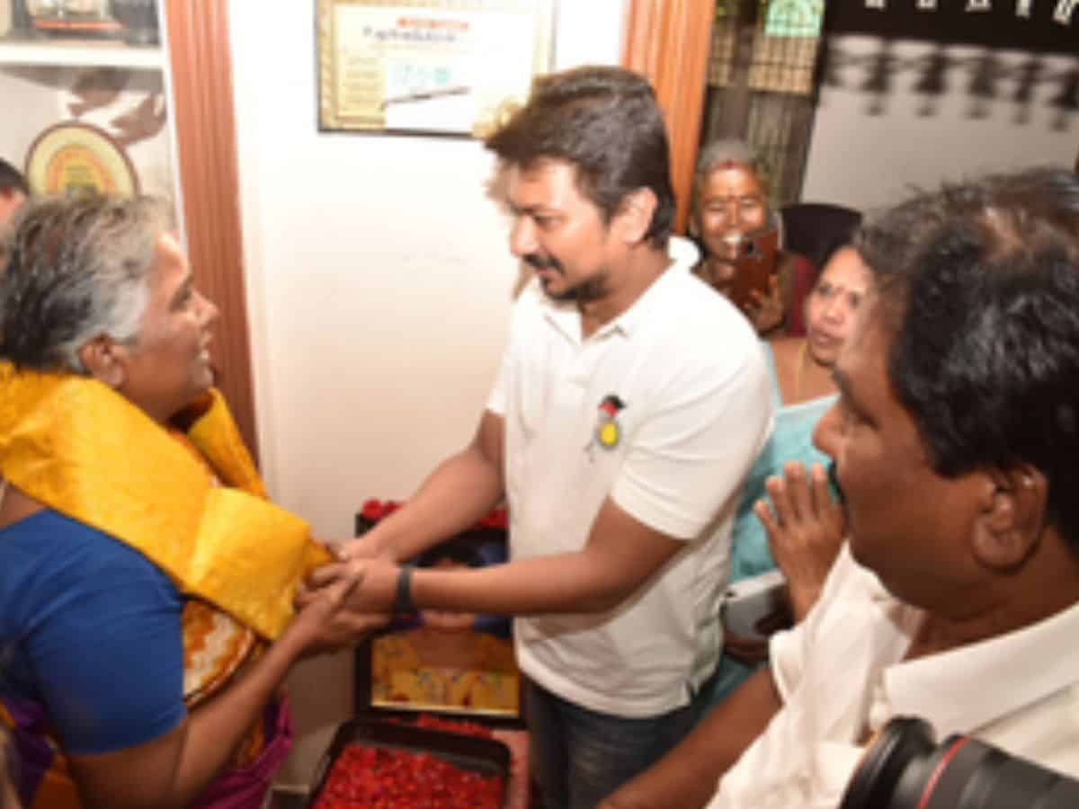 Udayandhi Stalin visits Madurai woman who donated land for govt school